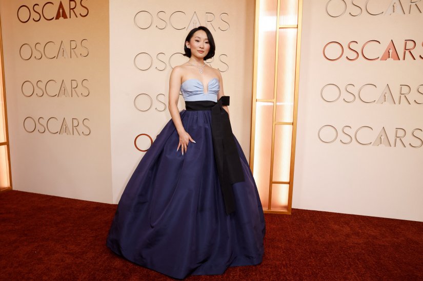 Ji-young Yoo in Carolina Herrera